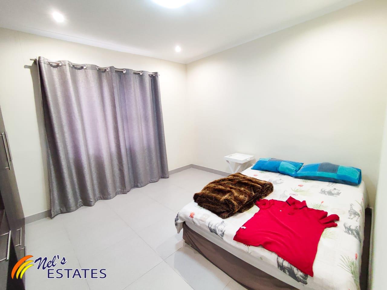 Stunning Ocean View House for Sale with Modern Features 2148088