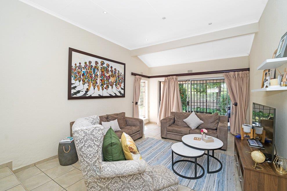 3 Bedroom Townhouse in River Club For Sale R2,350,000 2222940