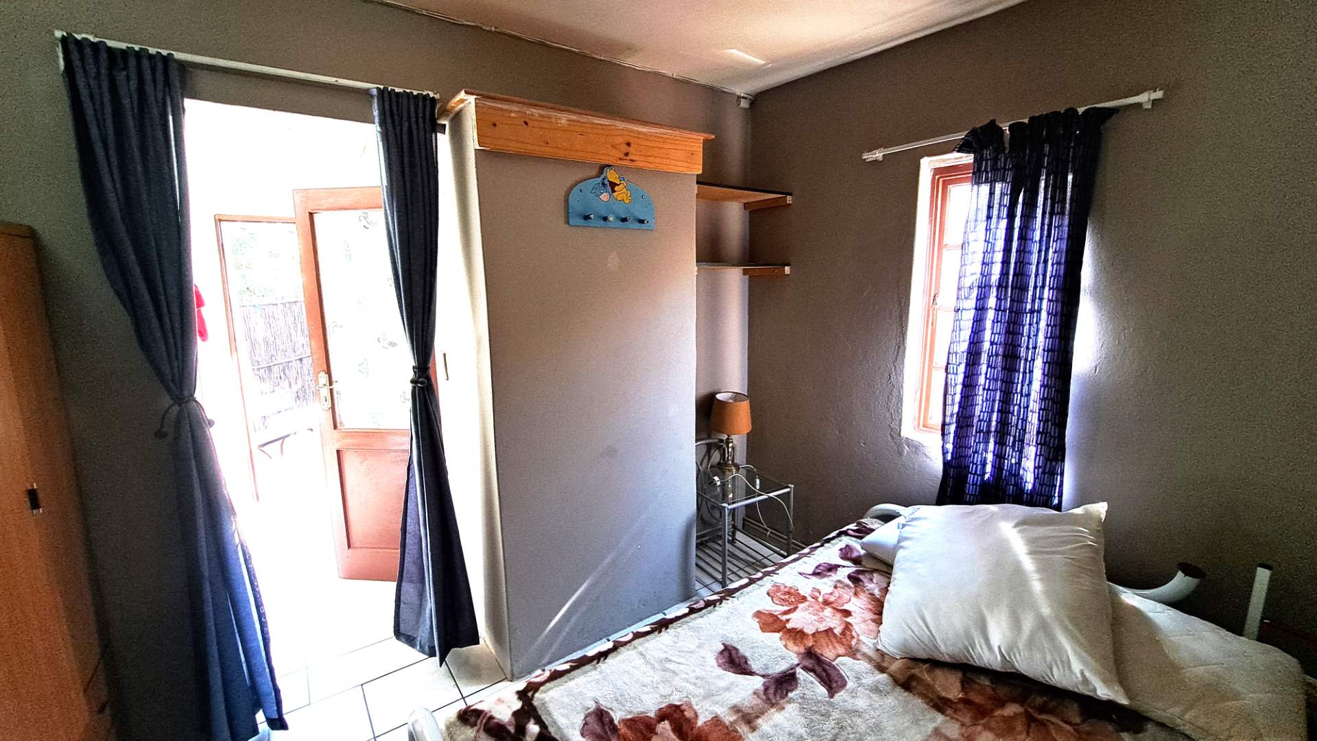 property-image