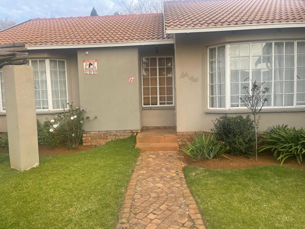 Cluster For Sale in Norkem Park Private garden, garage, communal pool