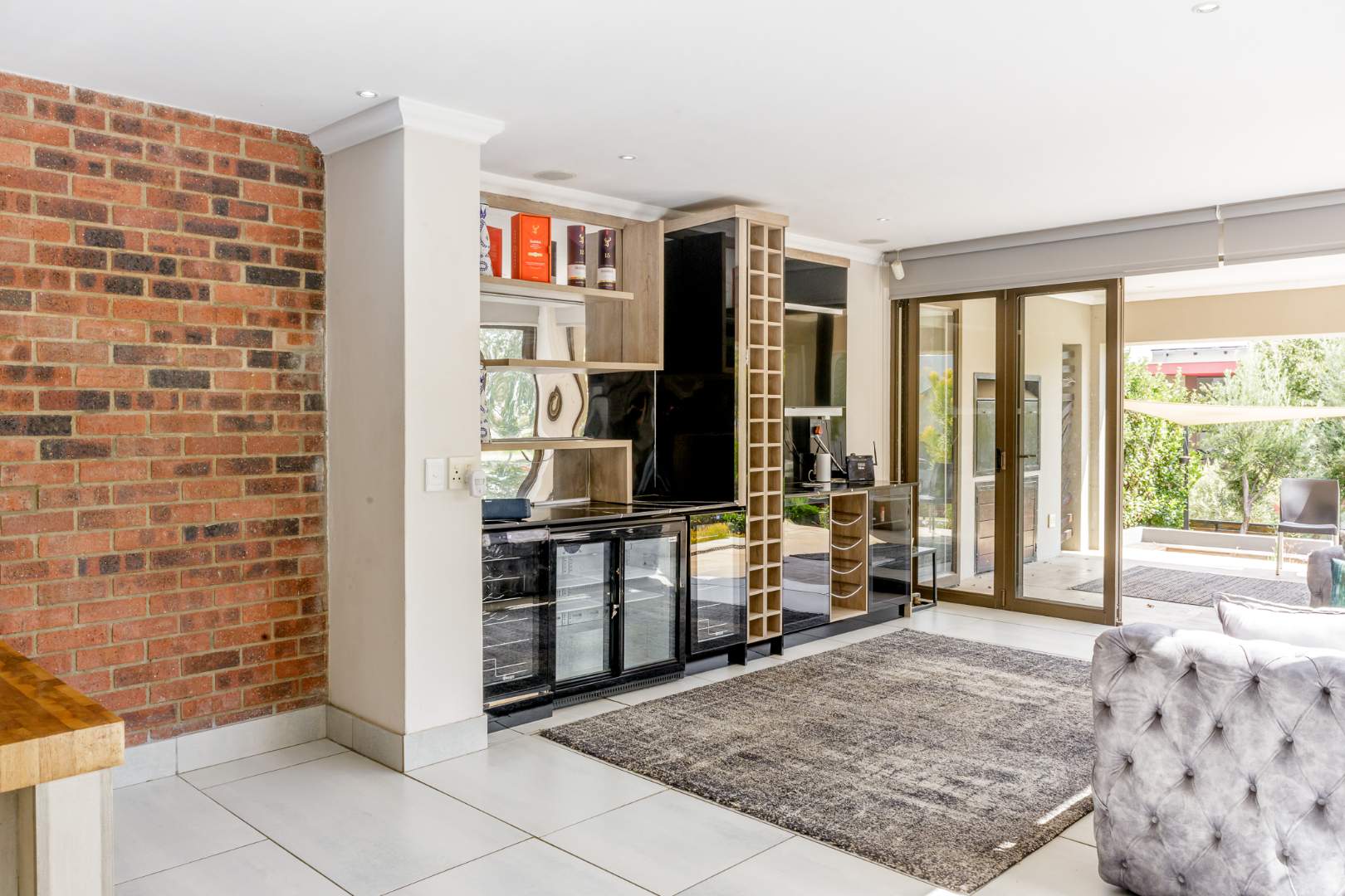 Stunning 4Bedroom House with Infinity Pool at Copperleaf Golf