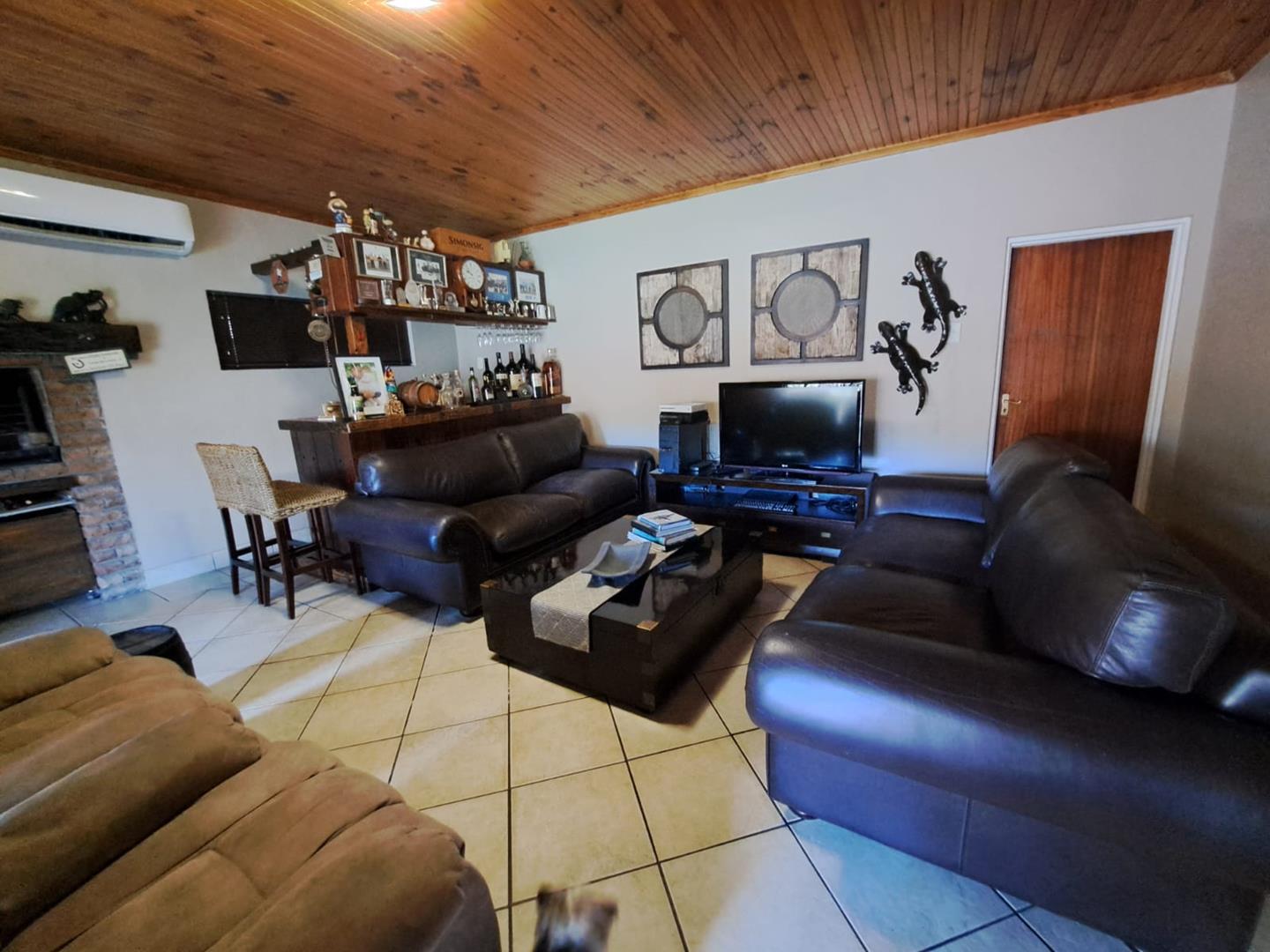 3 Bedroom House in St Dumas For Sale R2,295,000 2238606