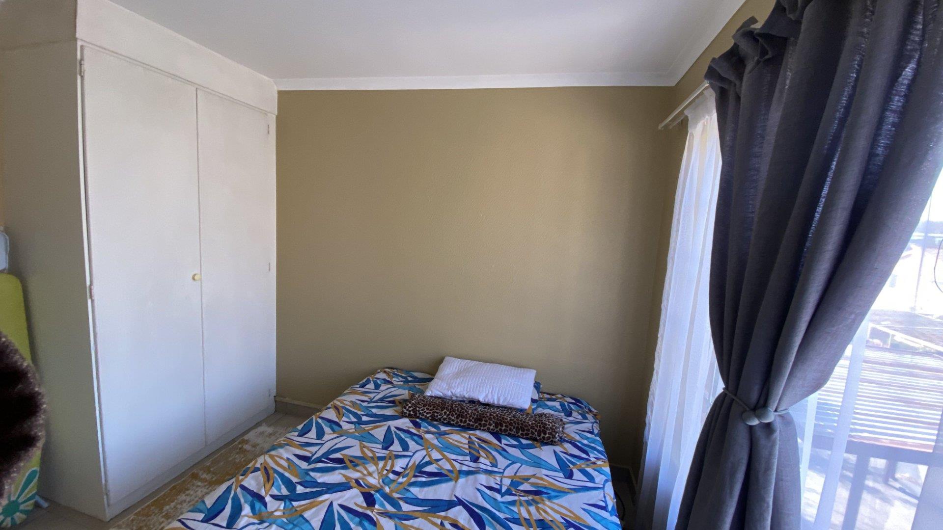property-image