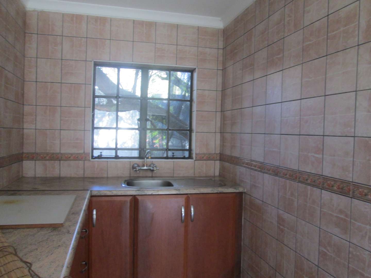 House To Let in Morningside Manor IOL Property