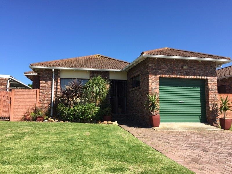 Property and houses for sale and rent in Charlo, Port Elizabeth