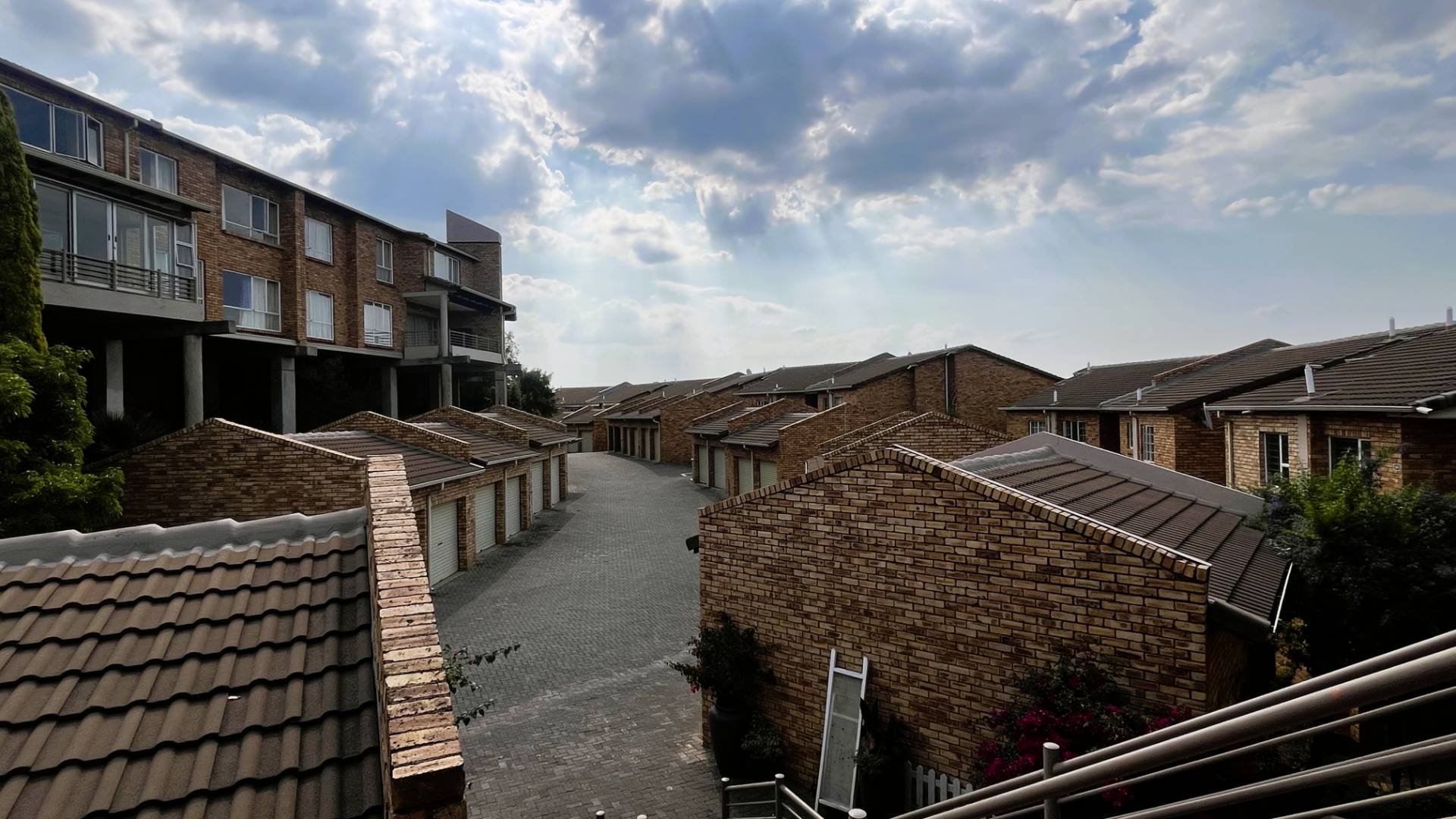property-image