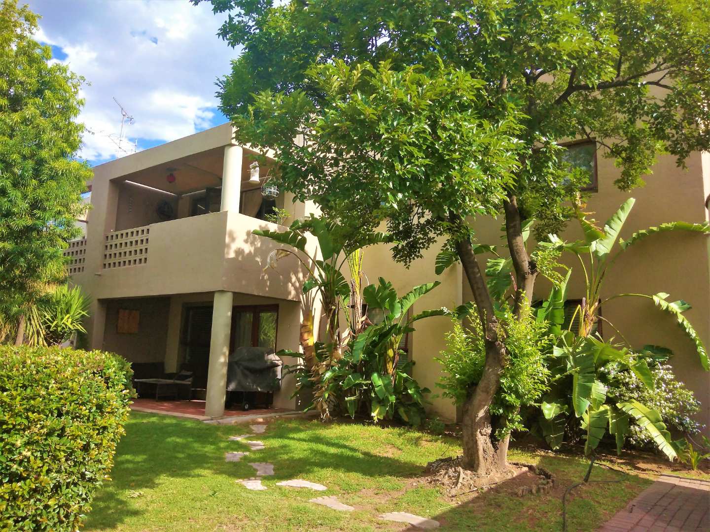 3 BEDROOM BEAUTY IN NEW MARKET