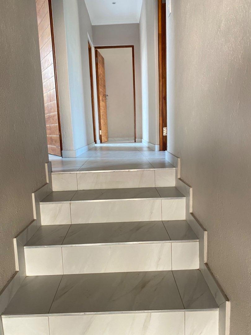 Nelspruit House For Sale in Drum Rock, Nelspruit was listed for R3