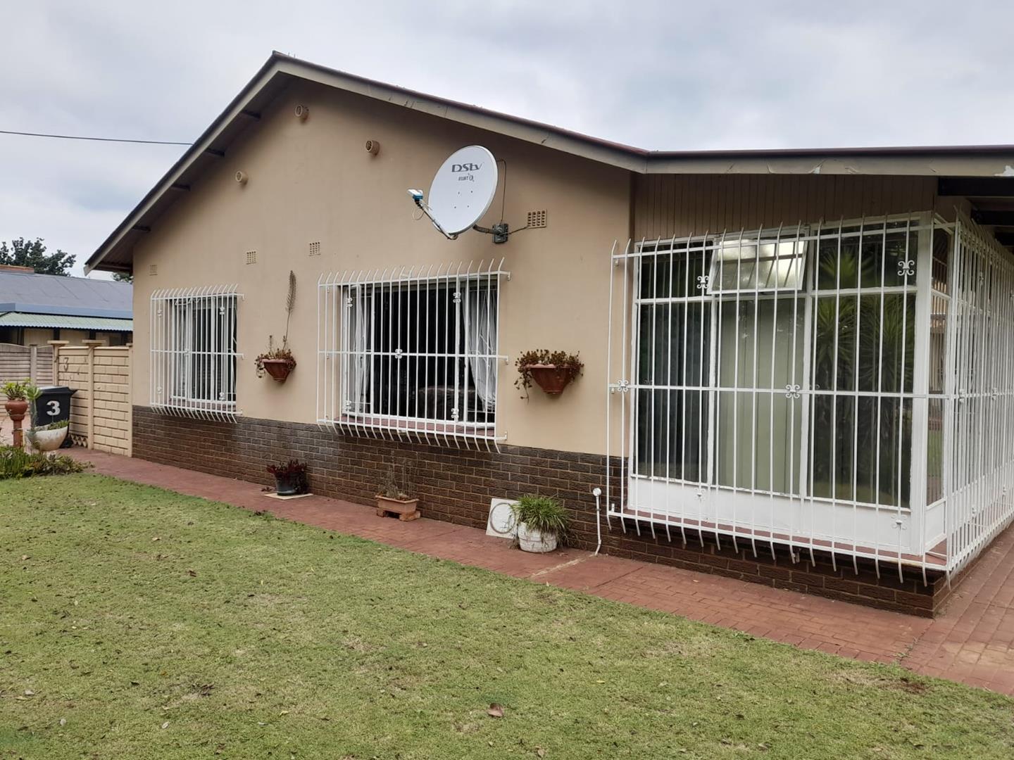 House For Sale in Valhalla IOL Property