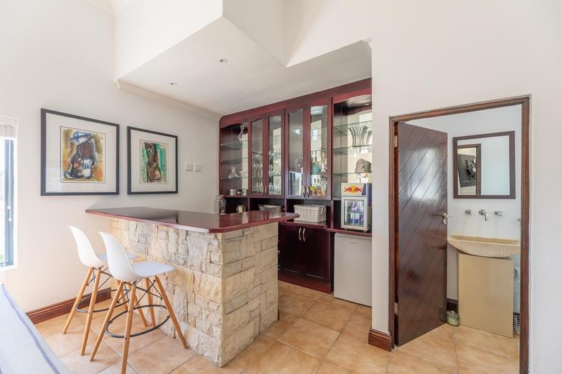 4 Bedroom House in Atlantic Beach Golf Estate, Melkbosstrand Sold for R