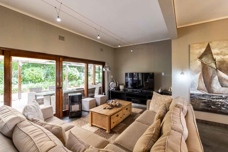 8 Bedroom Farm in Herbertsdale, Mossel Bay For Sale for R 26,500,000