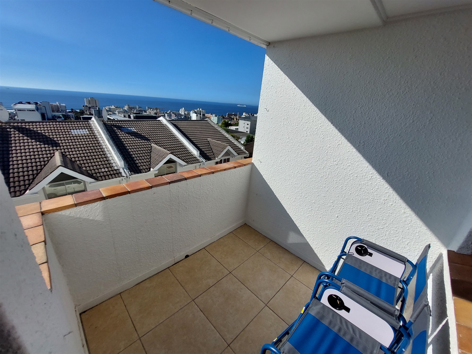Stylish Flat To Rent in Sea Point with Stunning Views 2597_16 MyProperty