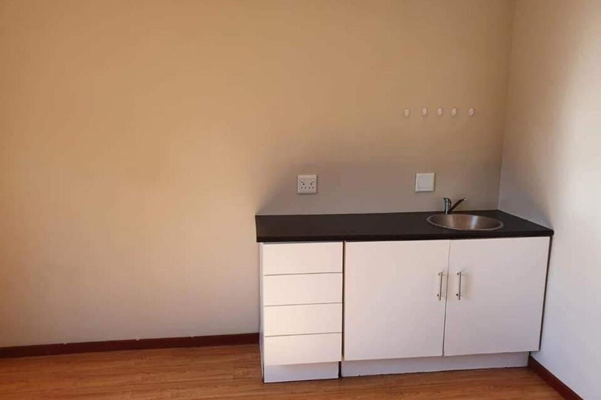 Glenashley Apartment To Rent Secure parking, close to amenities, 5