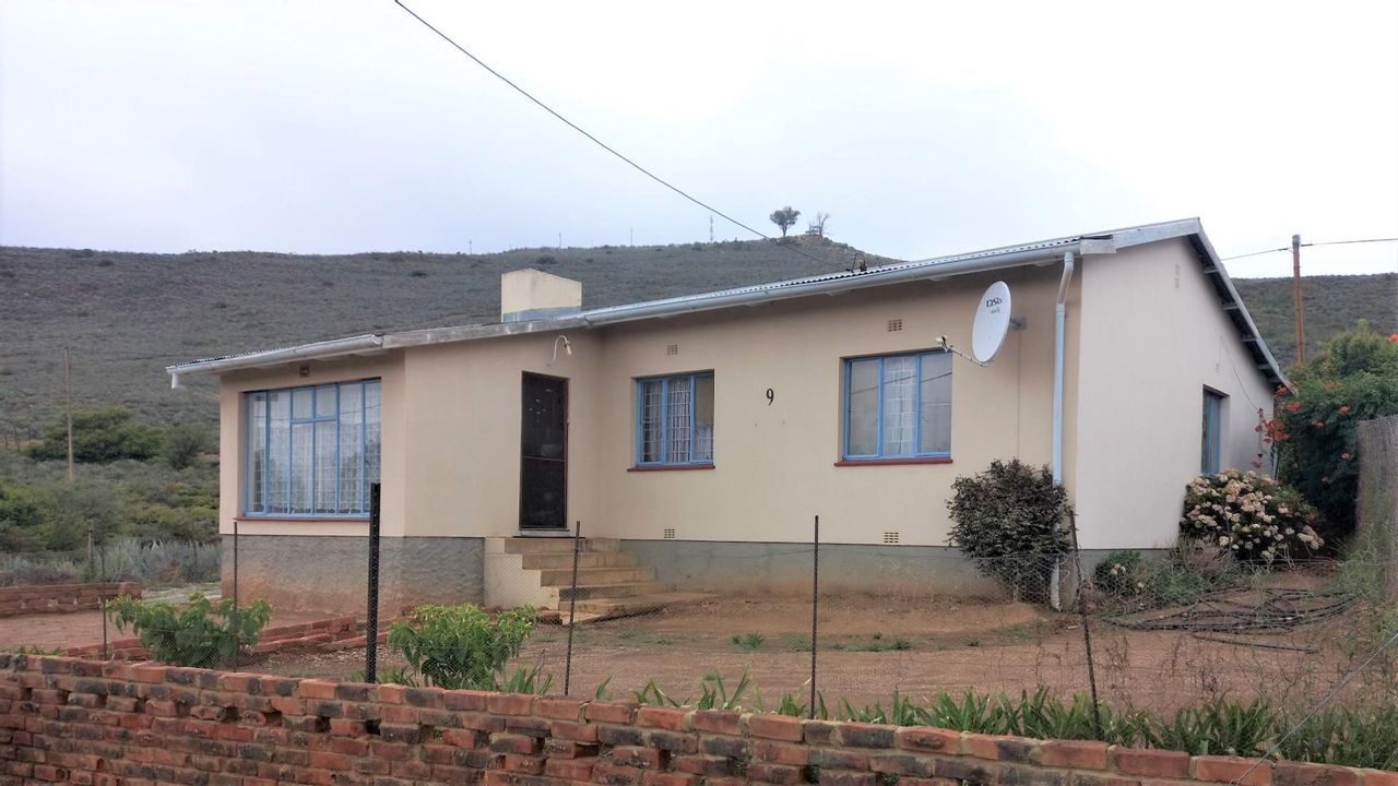 3 Bedroom House For Sale in Uniondale CCSA288851169 MyProperty