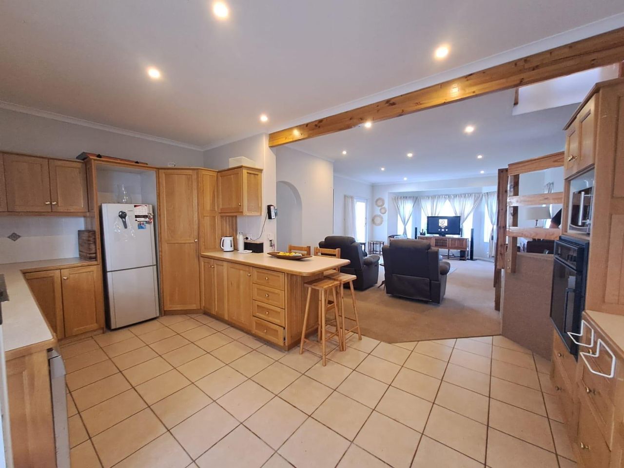 3 Bedroom House For Sale in Greenways Golf Estate, 14 Village Green