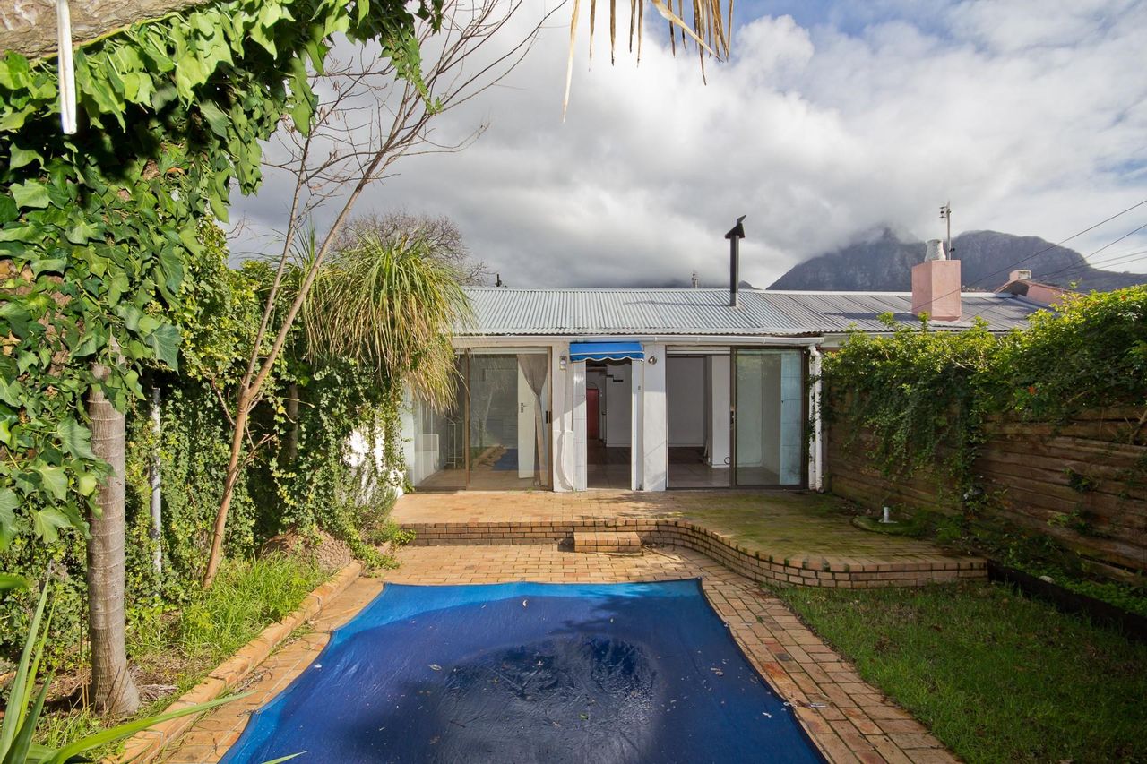 Property and houses for sale and rent in Rondebosch Village, Cape Town
