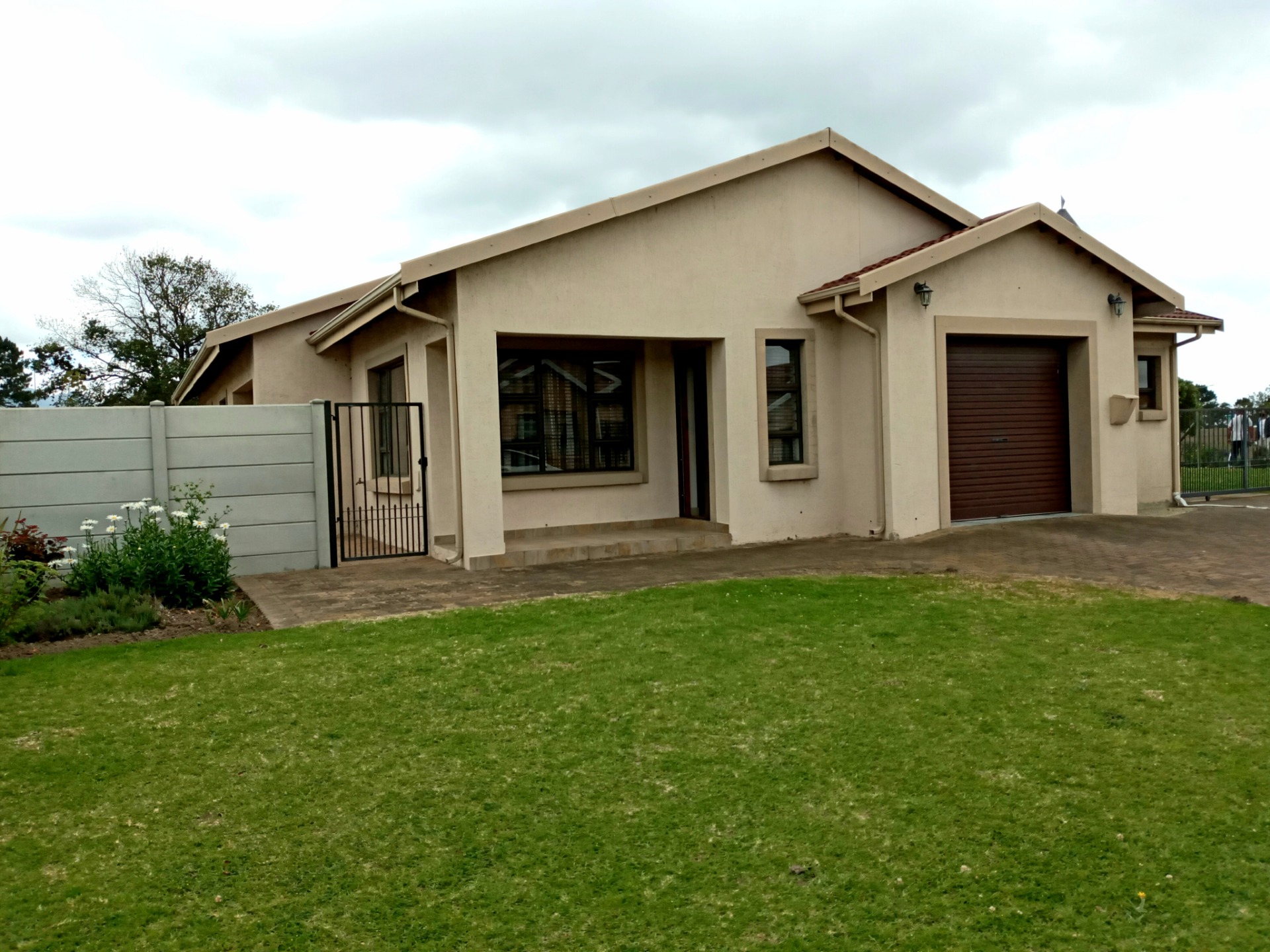 Lavalia, properties and houses for sale 1 to 2 of 2 MyProperty