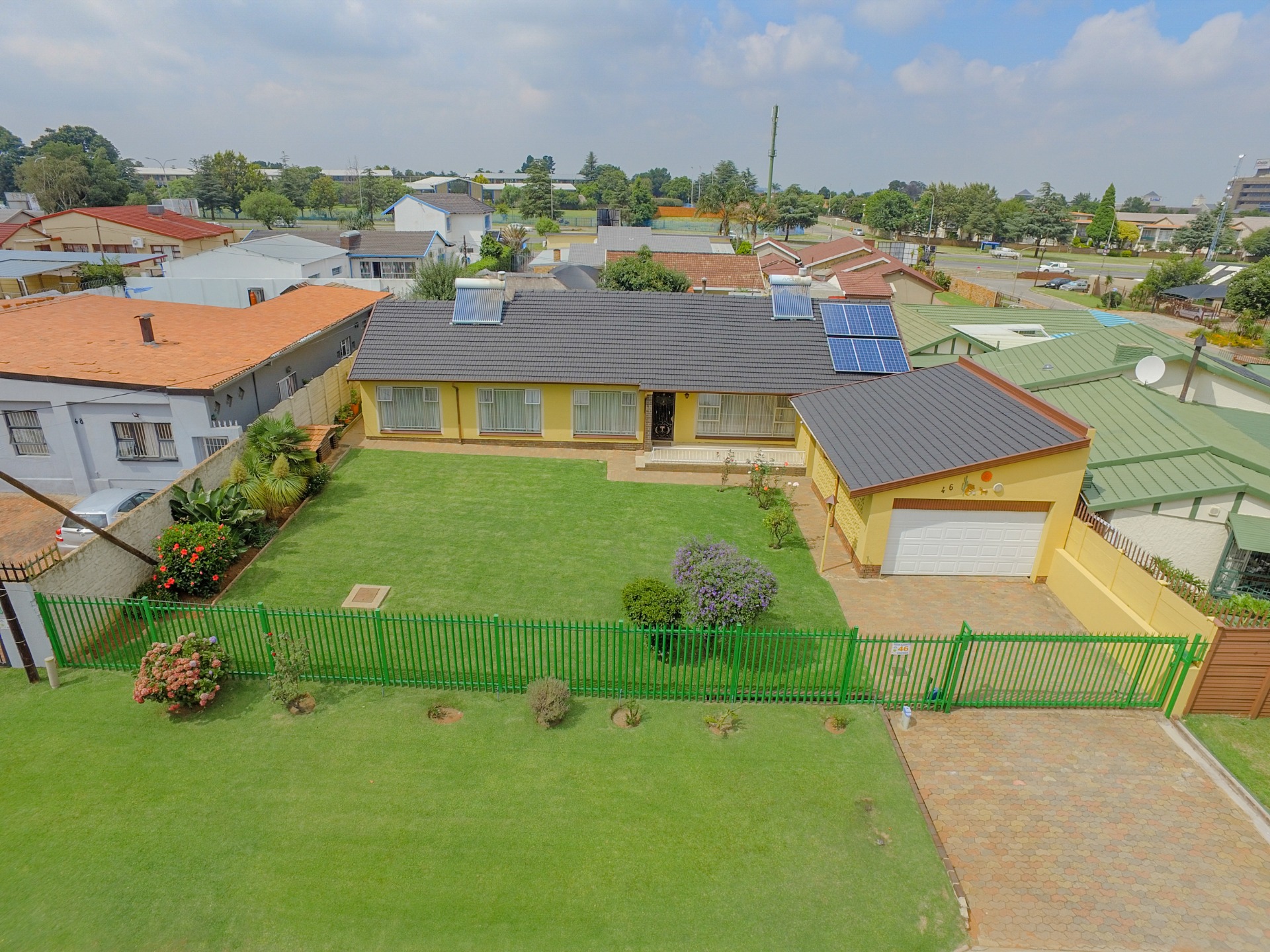 Property and houses for sale and rent in Horison Park, Roodepoort