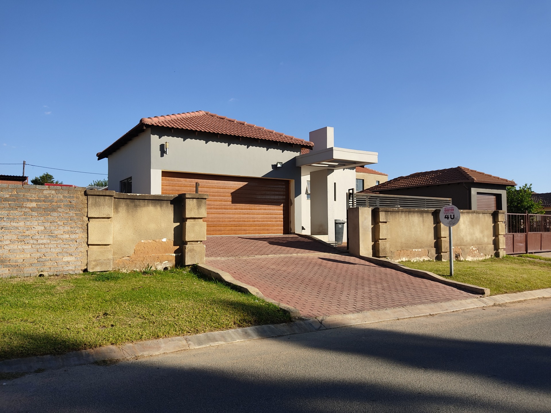Property and houses for sale and rent in Cosmo City, Roodepoort