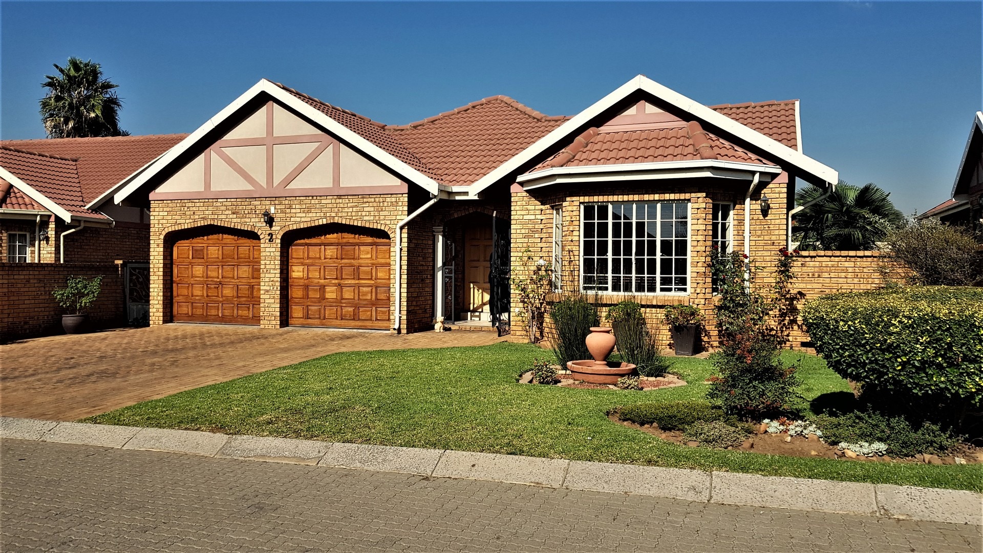 Property and houses for sale and rent in New Market Park, Alberton