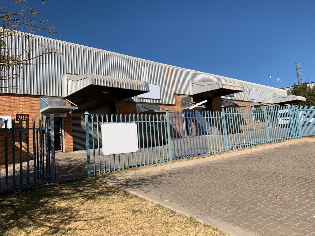 Sunderland Ridge, Centurion properties and houses for sale 1 to 2 of 2