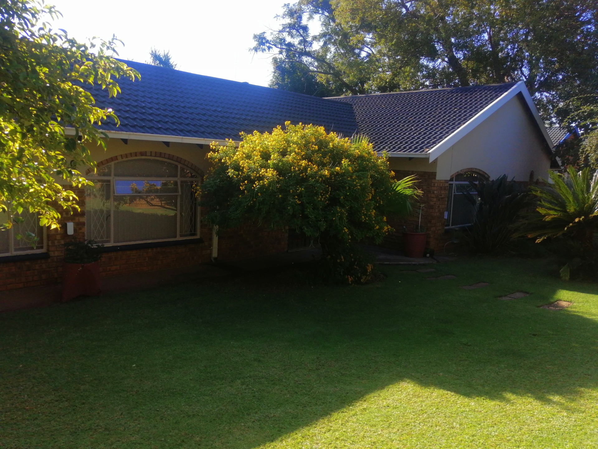 3 Bedroom House For Sale in Wilkoppies for R2,140,000 ENT0223838