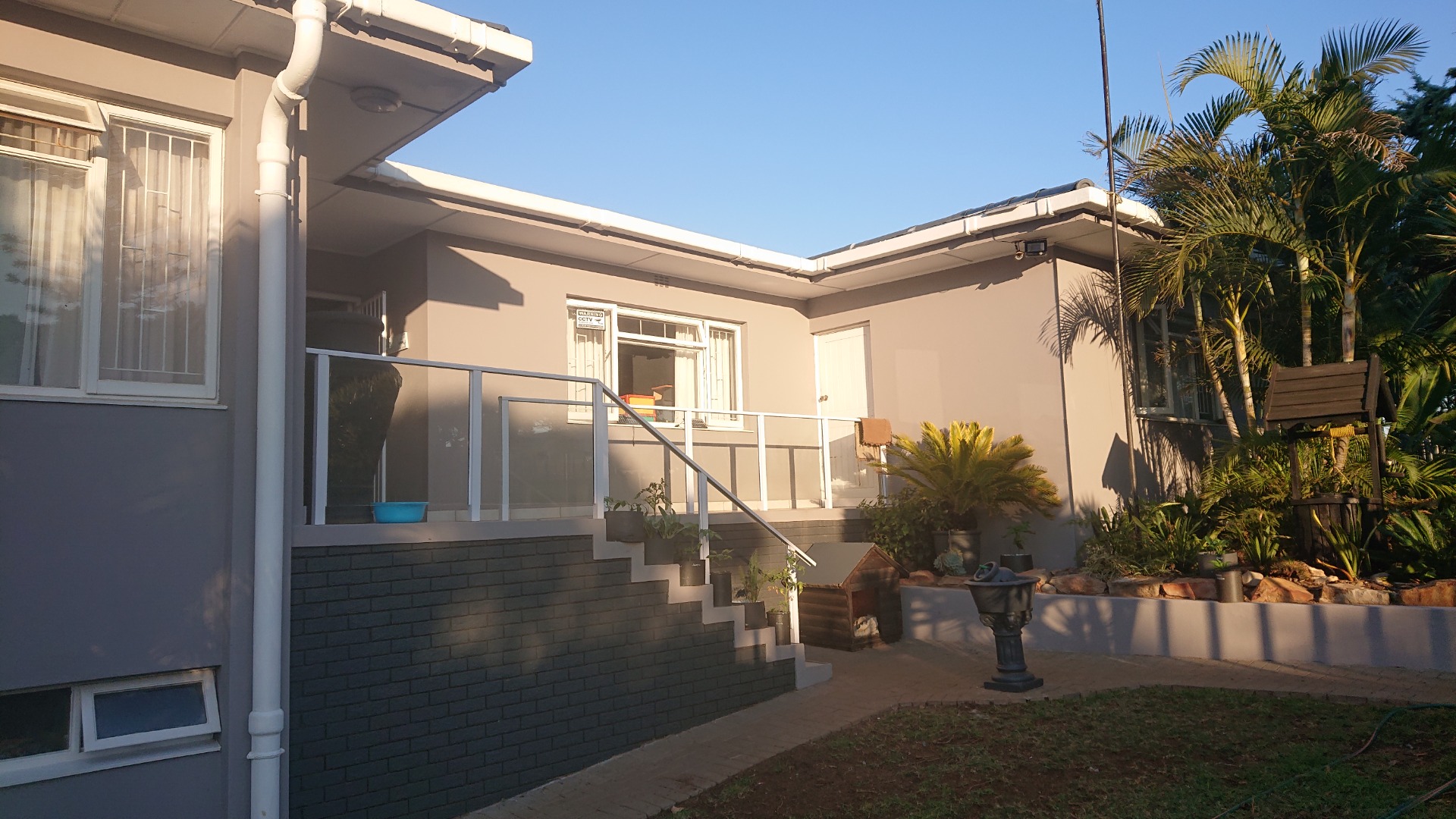 Spacious 5Bedroom House for Sale, Mossel Bay Central, with Large