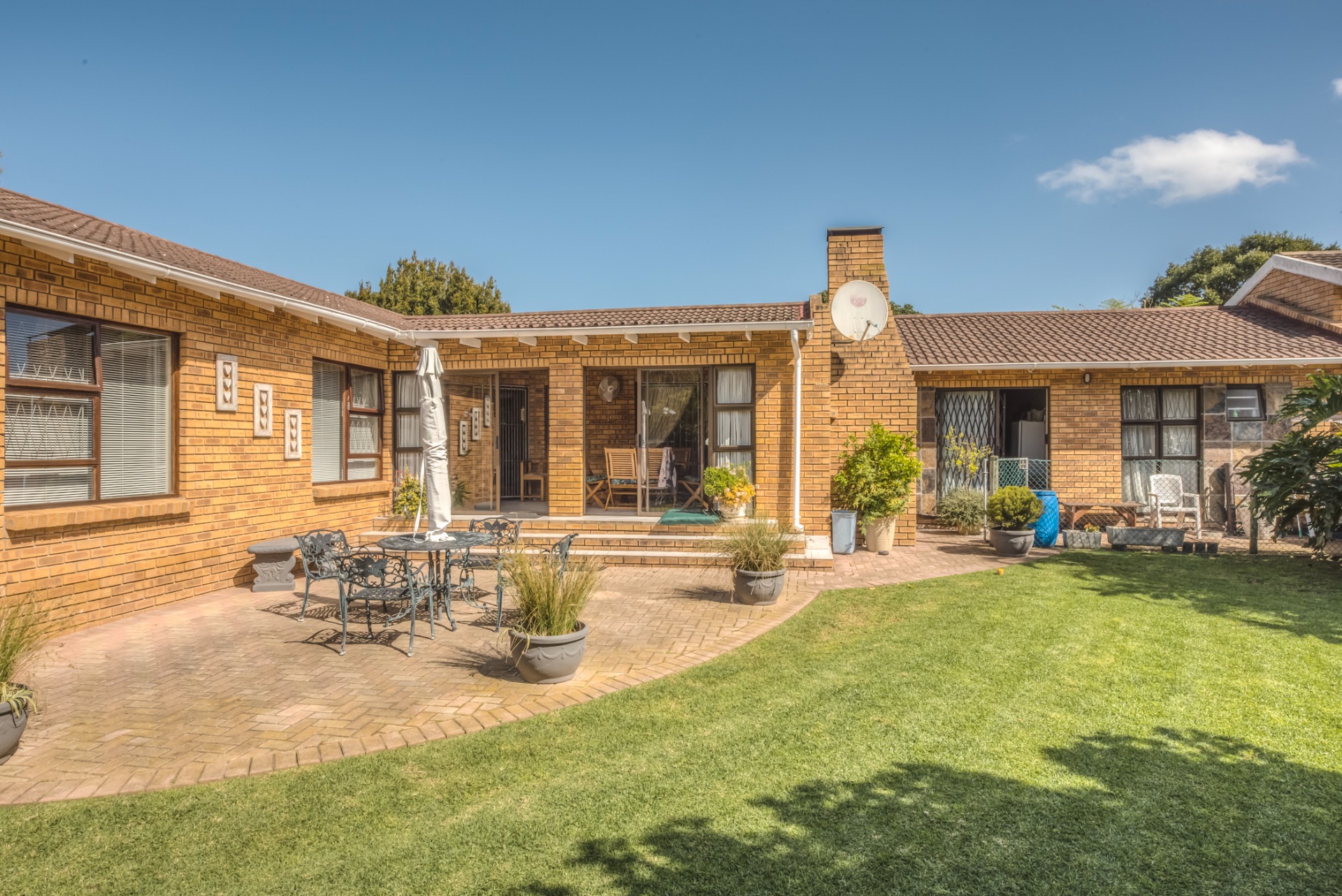 5 Bedroom House For Sale in Brymore ENT0231970 MyProperty