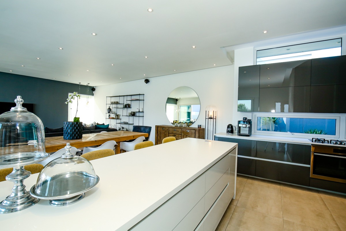 Luxurious Designer Home For Sale in Greenstone Hill, Thornvalley Estate ENT0233172 MyProperty