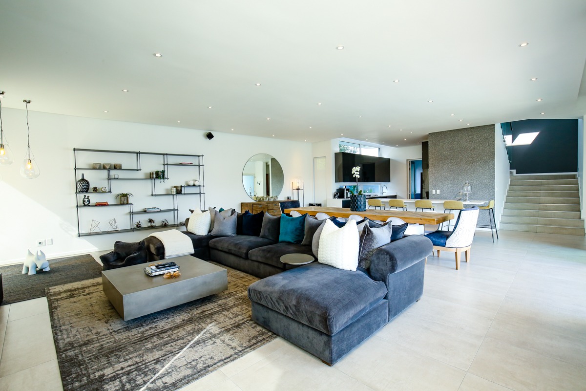 Luxurious Designer Home For Sale in Greenstone Hill, Thornvalley Estate ENT0233172 MyProperty