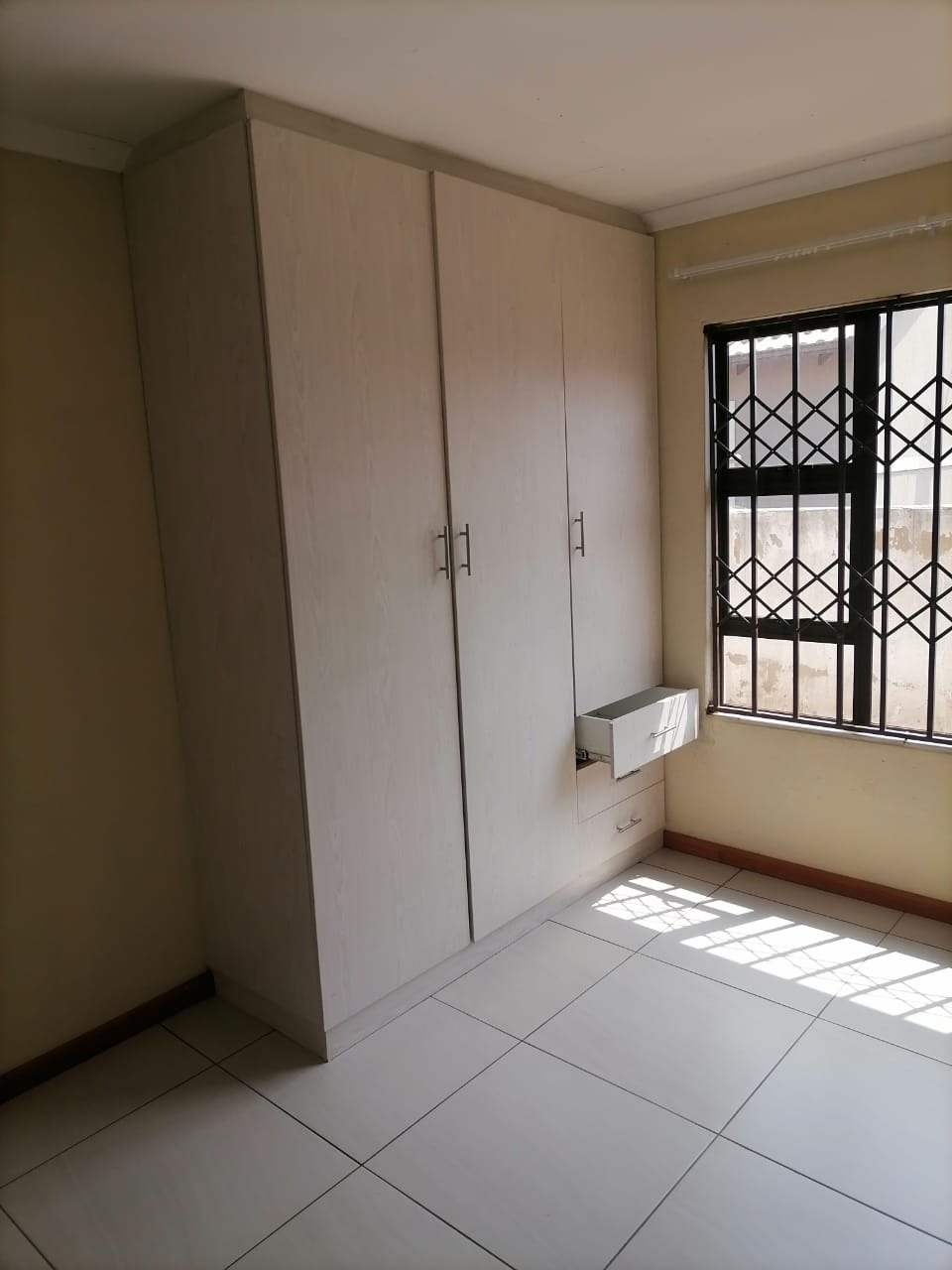 Spacious 3 Bed House To Rent in Alliance Benoni MoveIn Ready ENT0233707 MyProperty