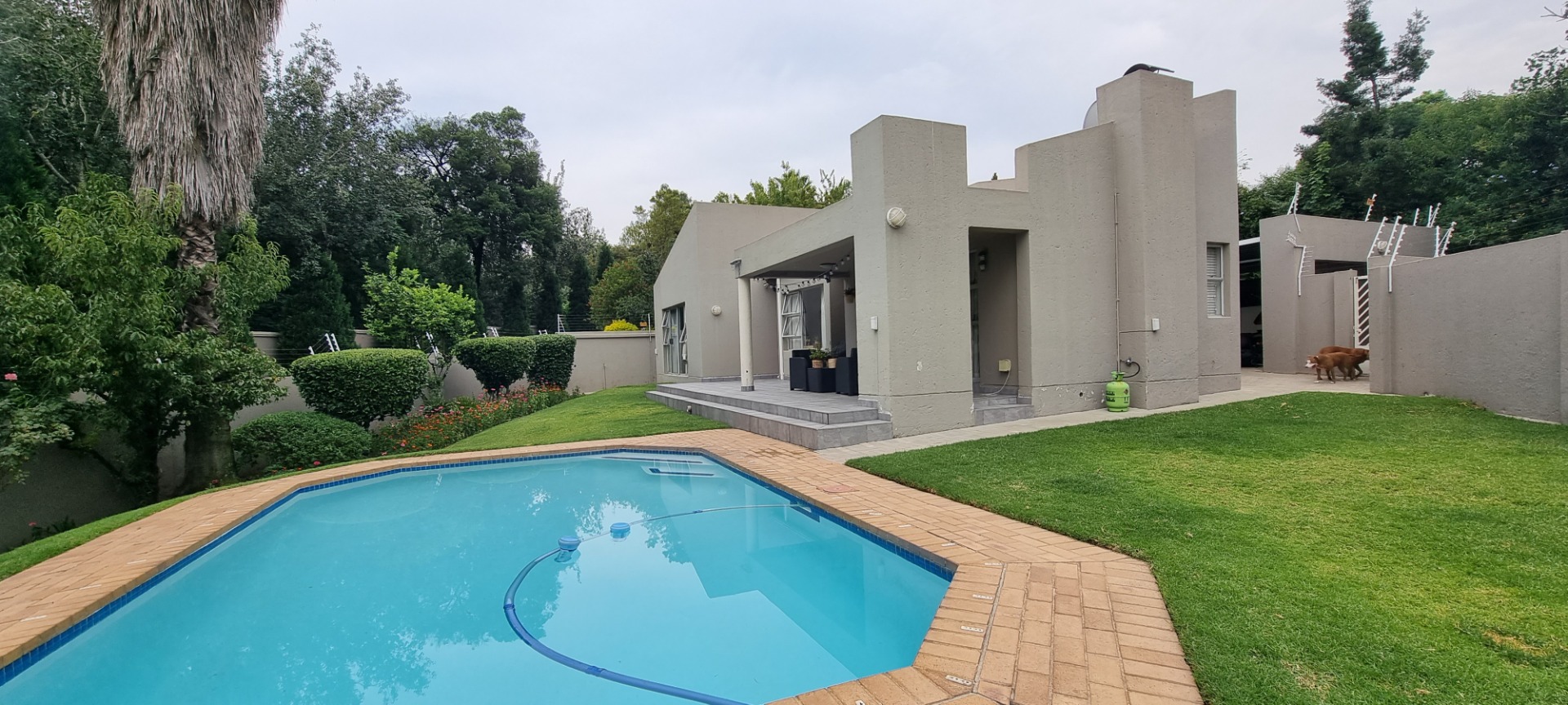 Stylish Bryanston Cluster For Sale Secure, PetFriendly, Spacious Living ENT0241501 MyProperty