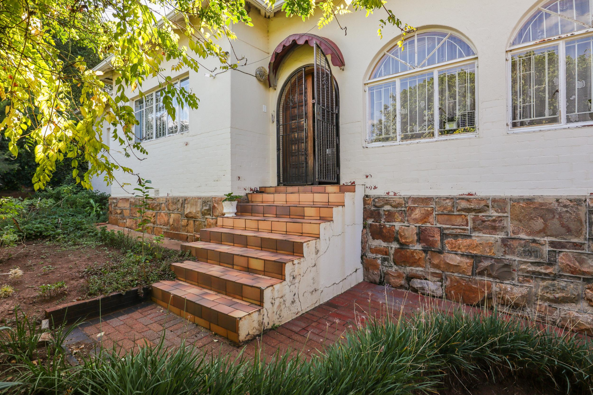 4 Bedroom House For Sale in Auckland Park ENT0246441 MyProperty