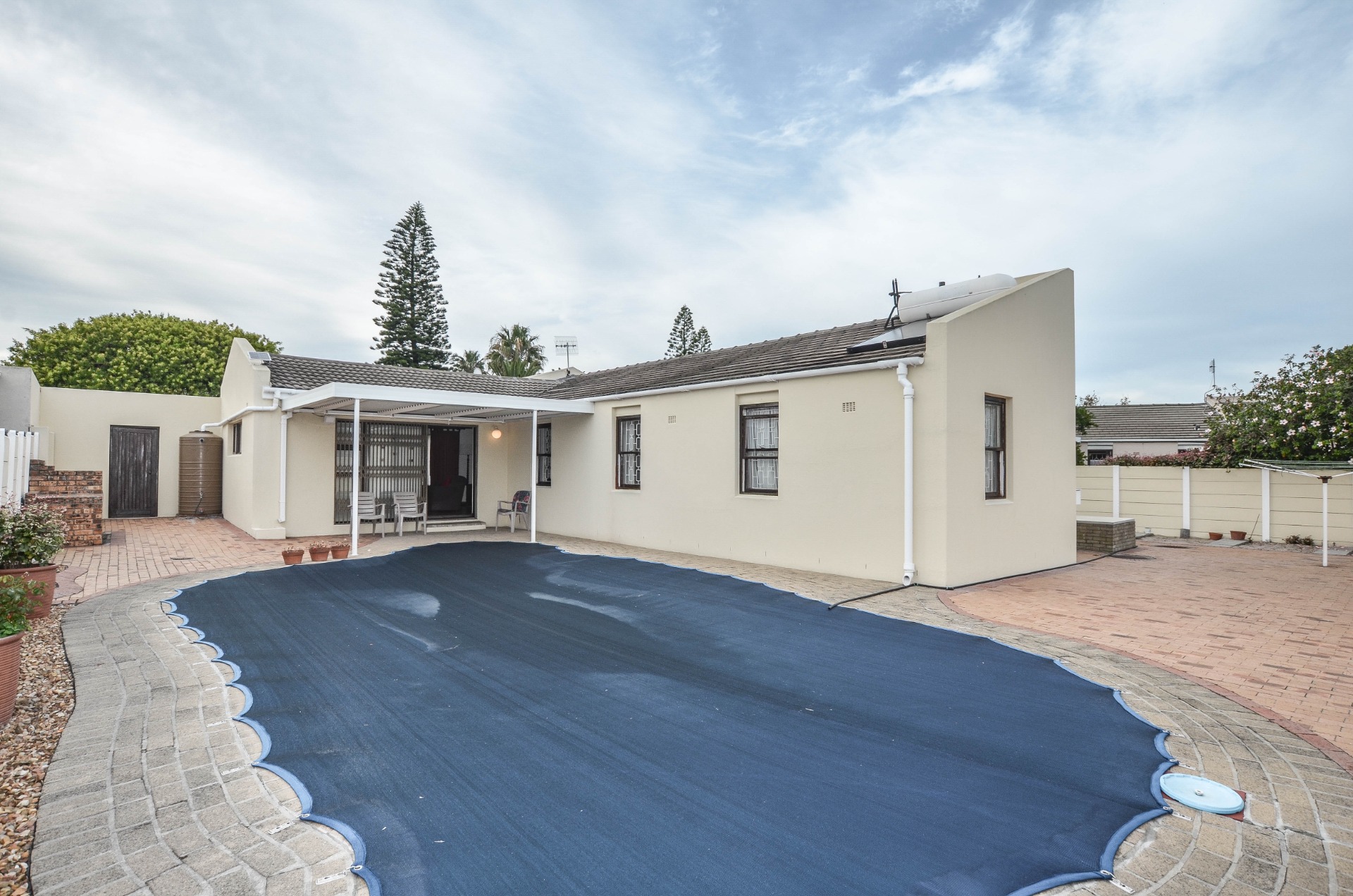 3 Bedroom House For Sale in Edgemead ENT0246526 MyProperty