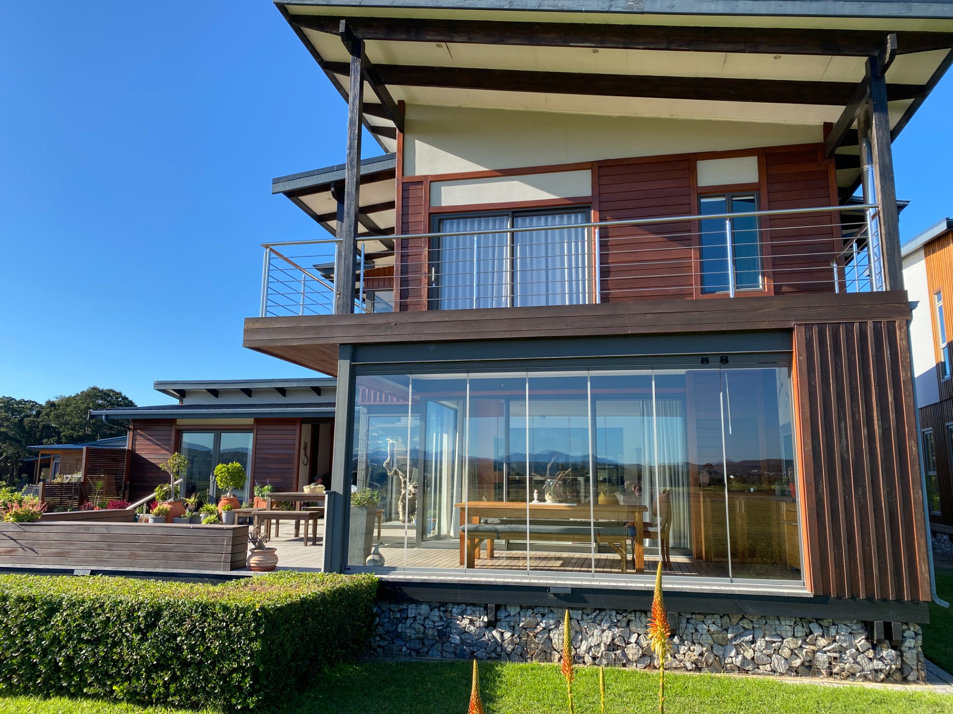Luxury Eco Lifestyle House For Sale, Brenton On Lake Retreat 