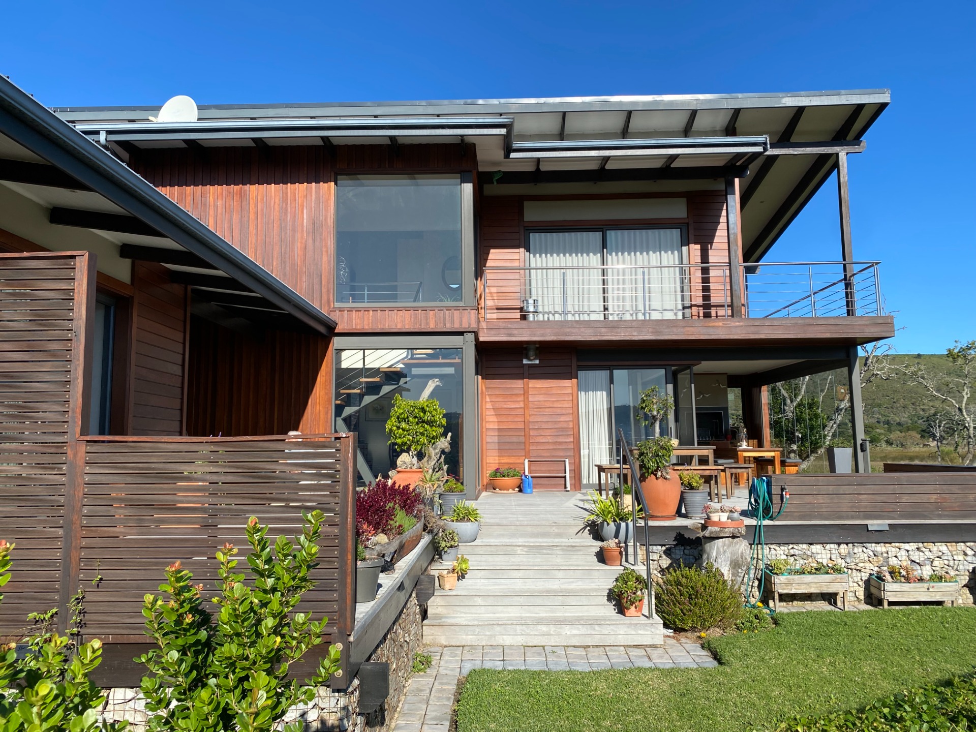 Luxury Eco Lifestyle House For Sale, Brenton On Lake Retreat 