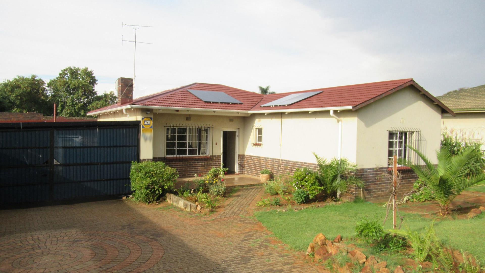 Wentworth Park Property property and houses for sale in Wentworth Park