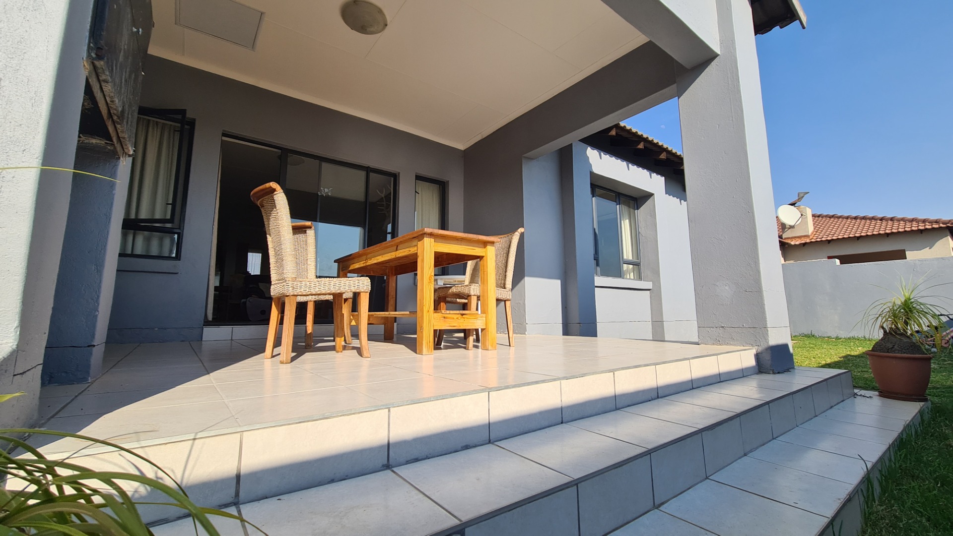 Luxurious House for Sale in Bendor, Woodhill Estate ENT0251879