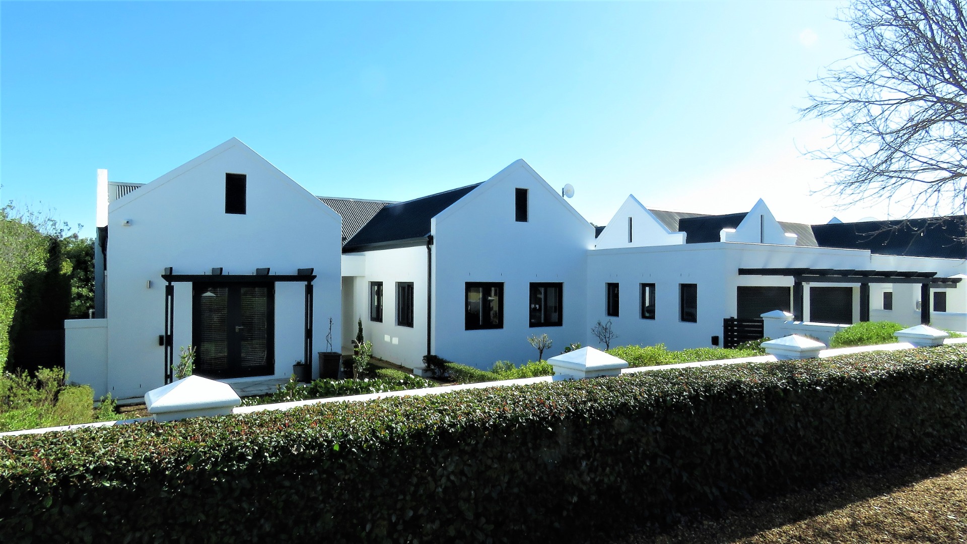 Luxurious House for Sale in Croydon Vineyard Estate ENT0254186