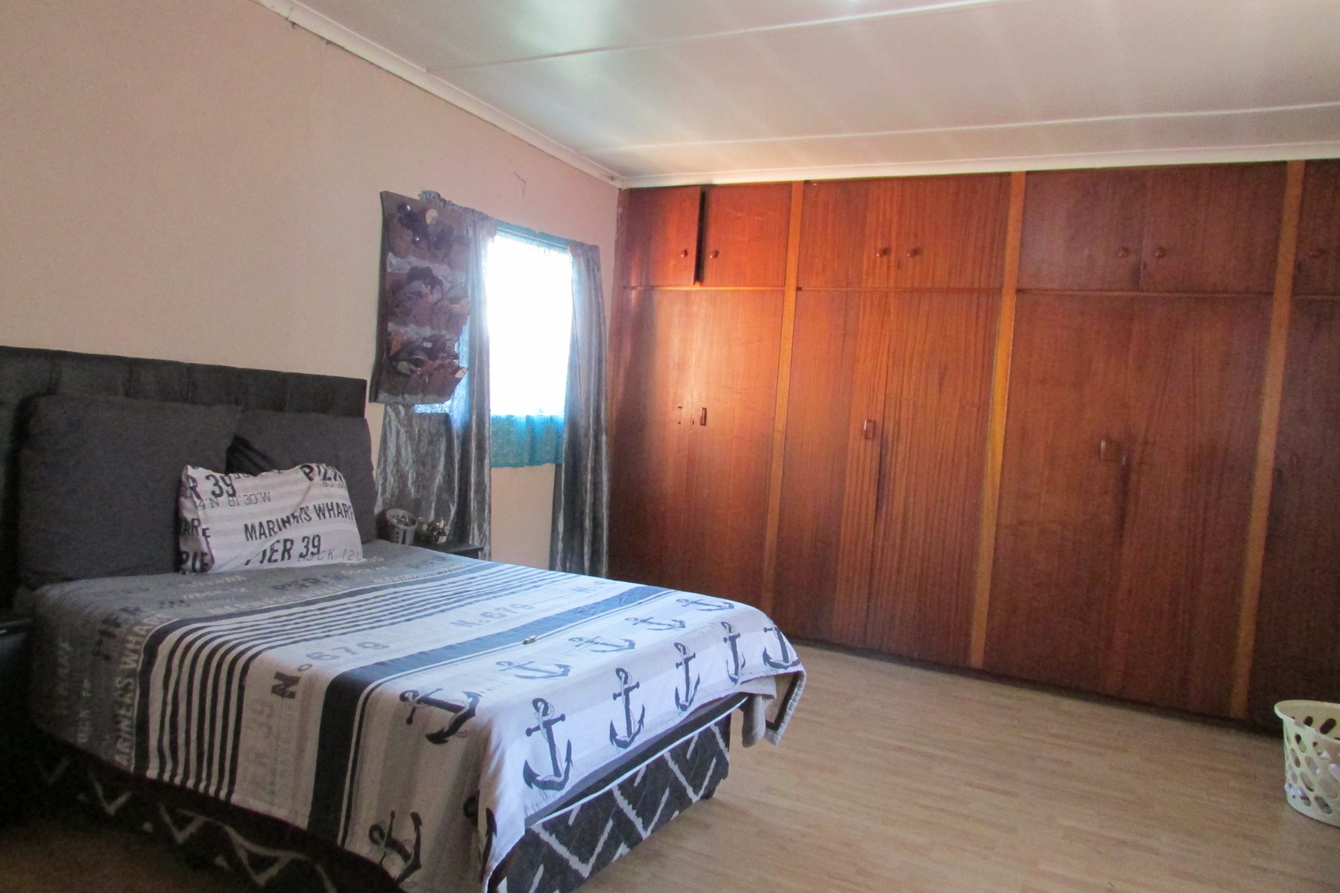 2 Bedroom House in Gelvandale, Port Elizabeth Pending Sale for R