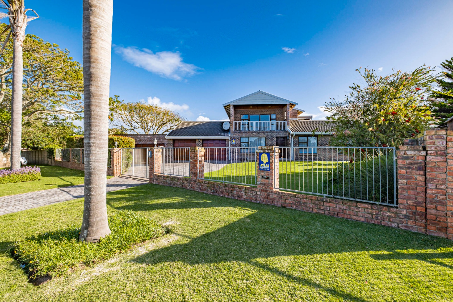 5 Bedroom House in Miramar, Port Elizabeth Sold for R 2,650,000 ENT0256791