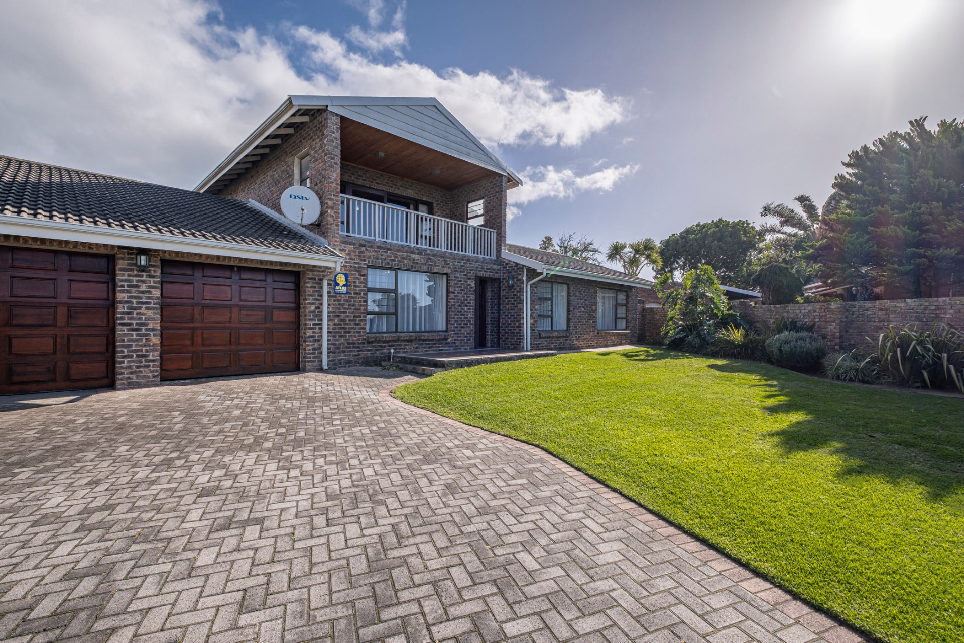 5 Bedroom House in Miramar, Port Elizabeth Sold for R 2,650,000 ENT0256791