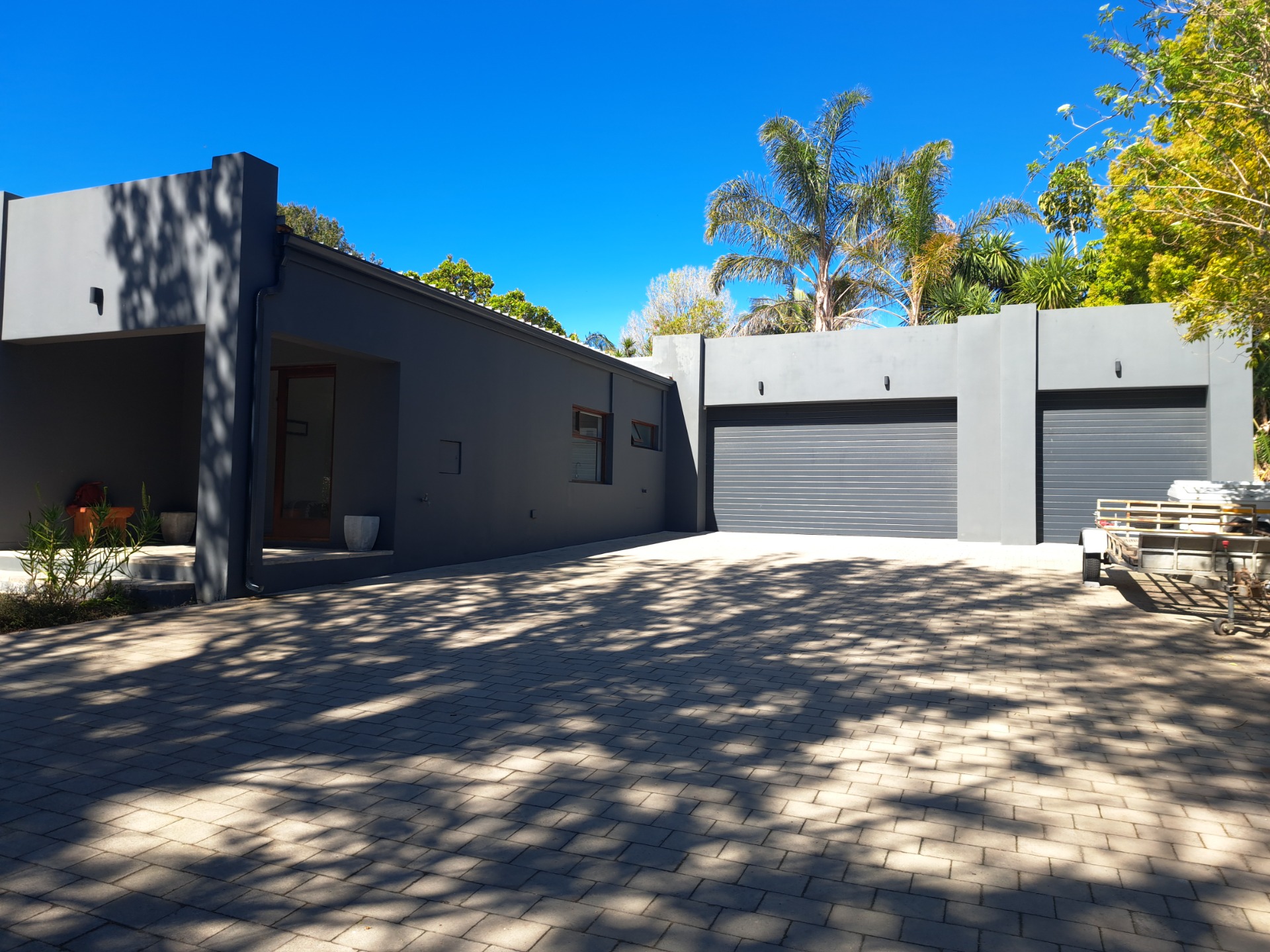 Modern House For Sale Heatherlands Ideal Family Living 