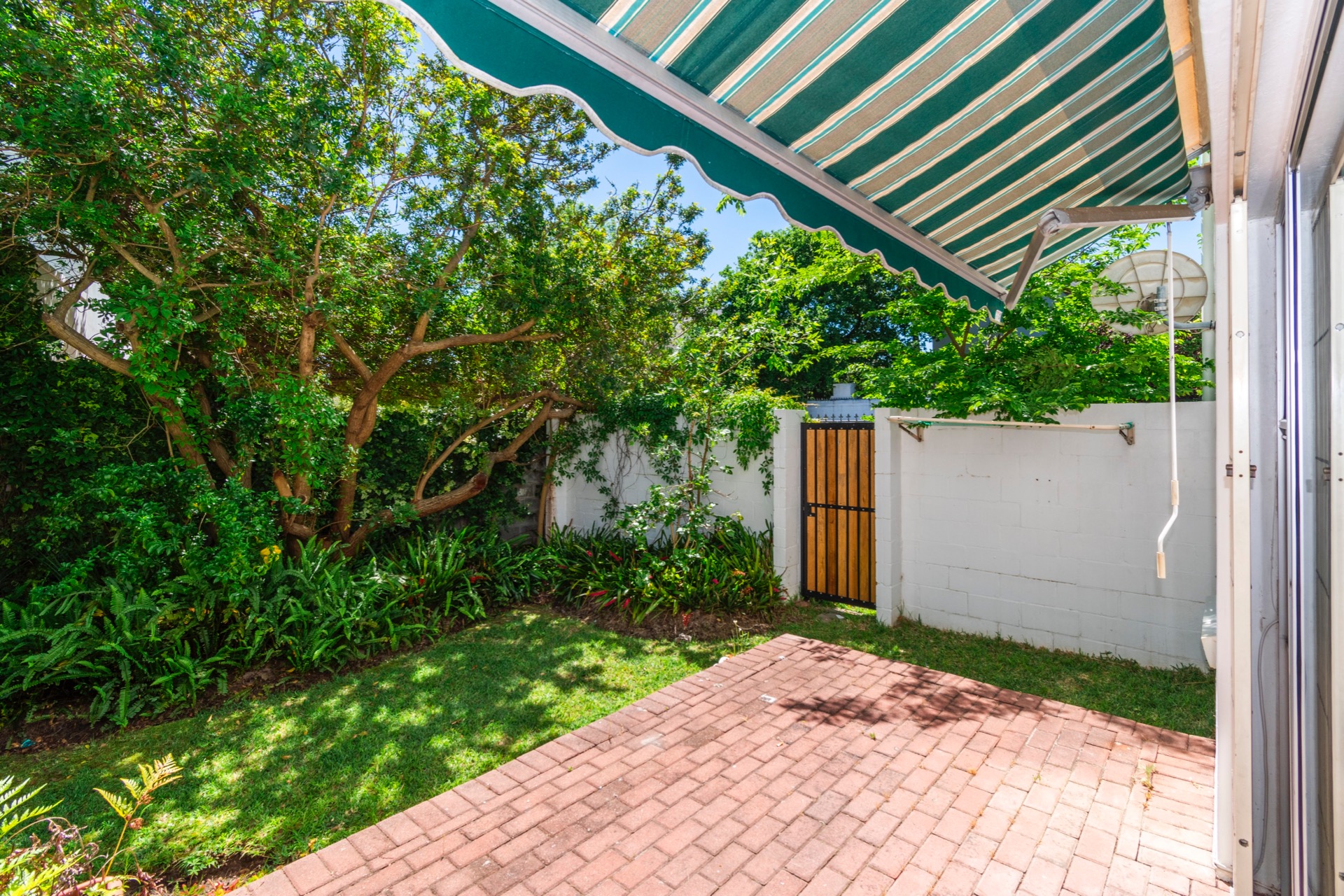 Tranquil 3Bedroom Apartment To Rent, Harrington Place Serene Garden