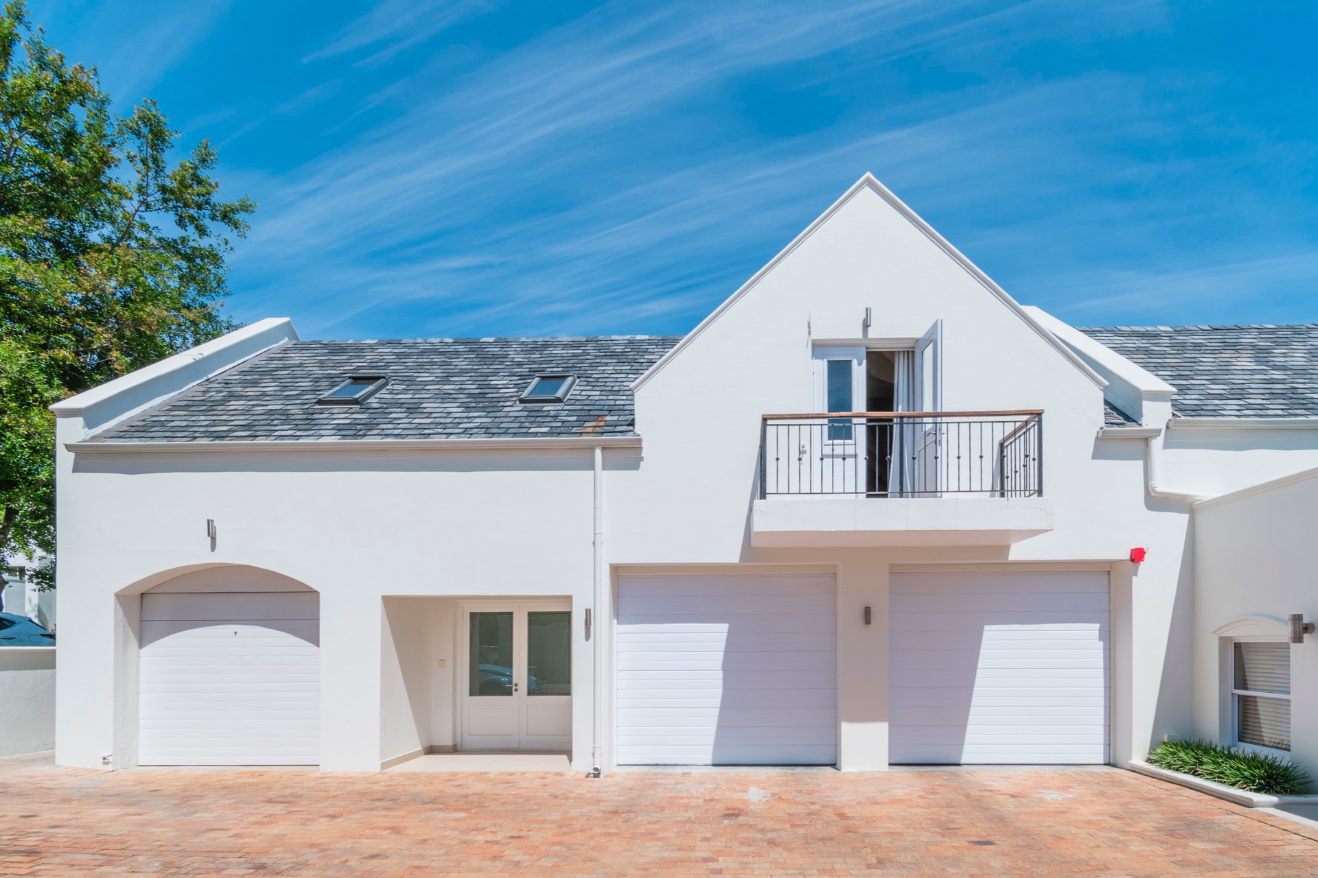 Luxury Bachelor Apartment For Sale in De Zalze Winelands Golf Estate ENT0263783 MyProperty