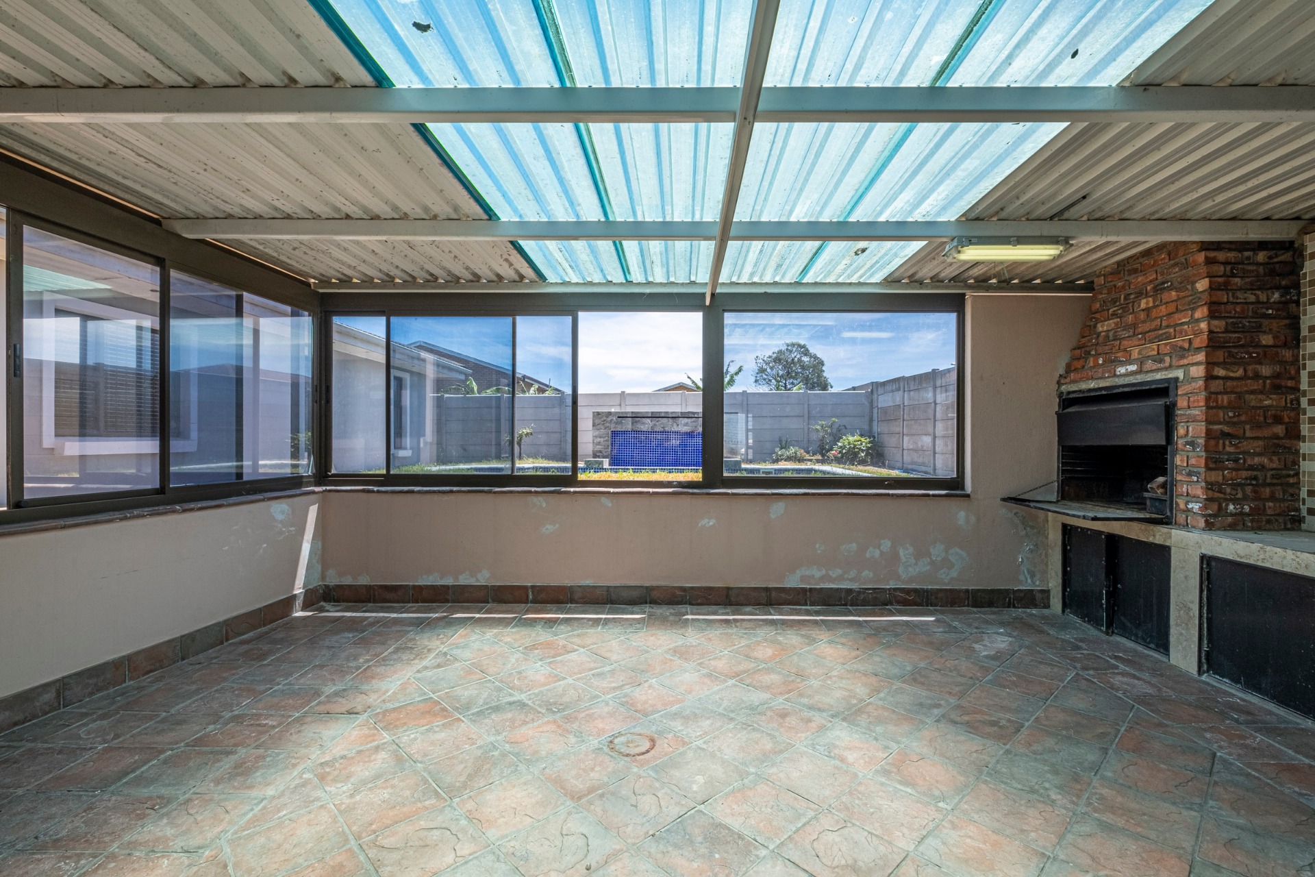 4 Bedroom House in Parsons Ridge, Port Elizabeth For Sale for R