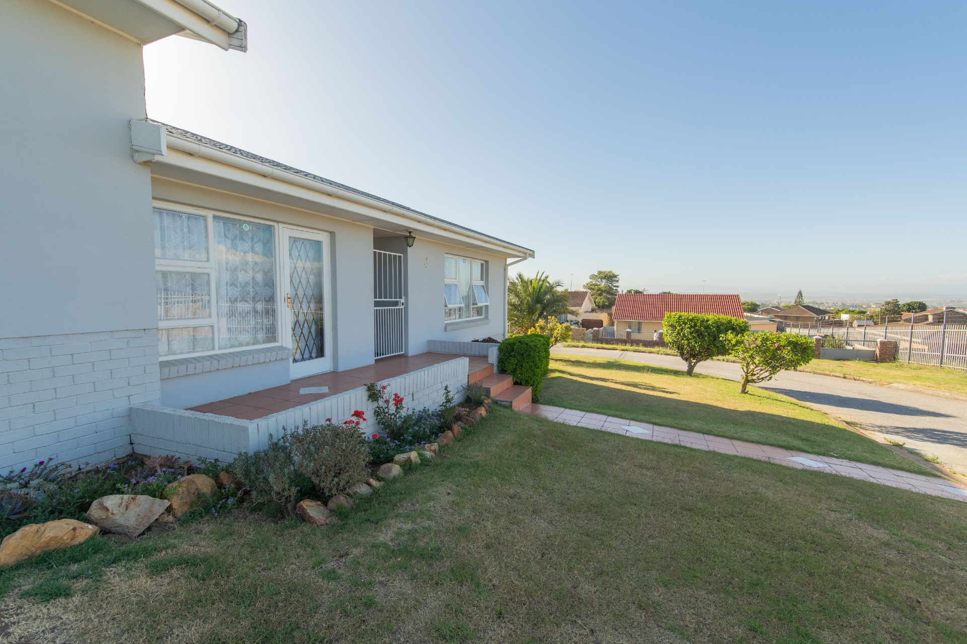 3 Bedroom House in Hillside, Port Elizabeth For Sale for R 1,000,000 