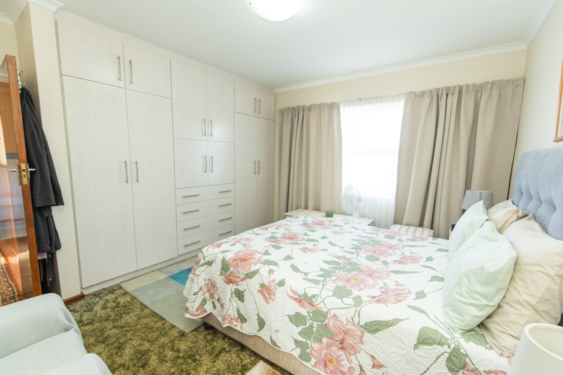 3 Bedroom House in Hillside, Port Elizabeth For Sale for R 1,000,000 