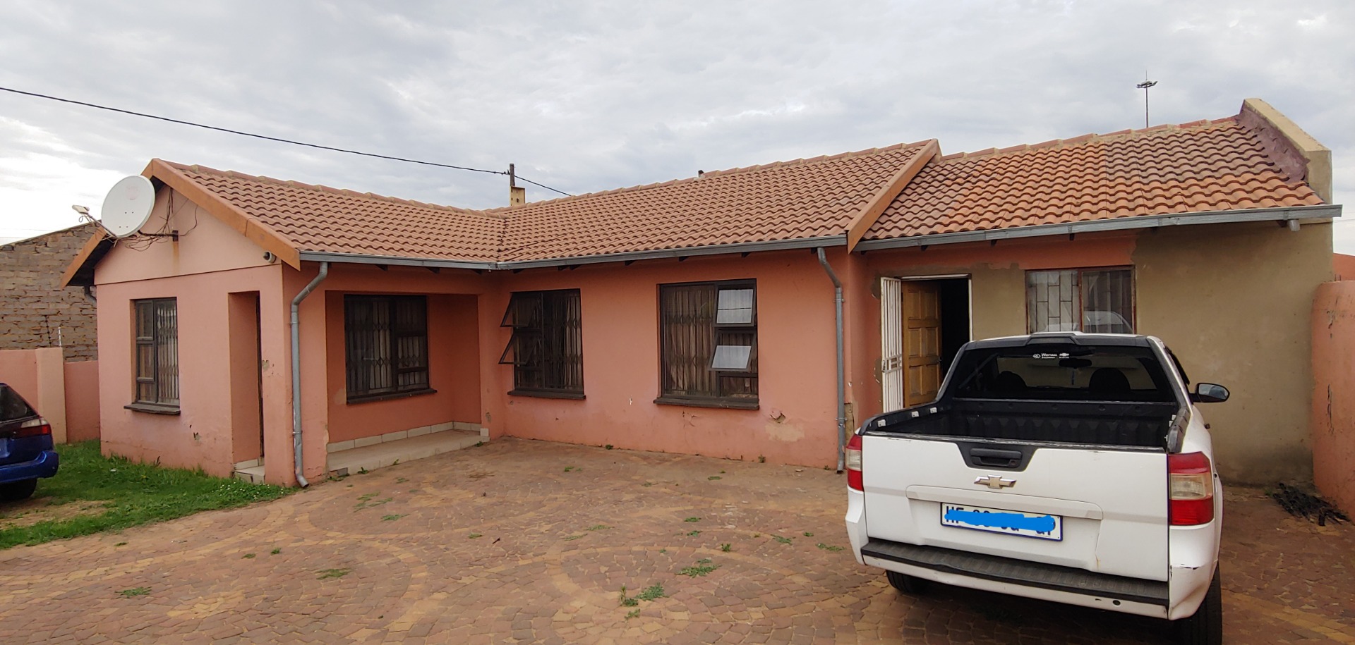 Charming 3 Bedroom House for Sale in Leachville, Brakpan ENT0266807