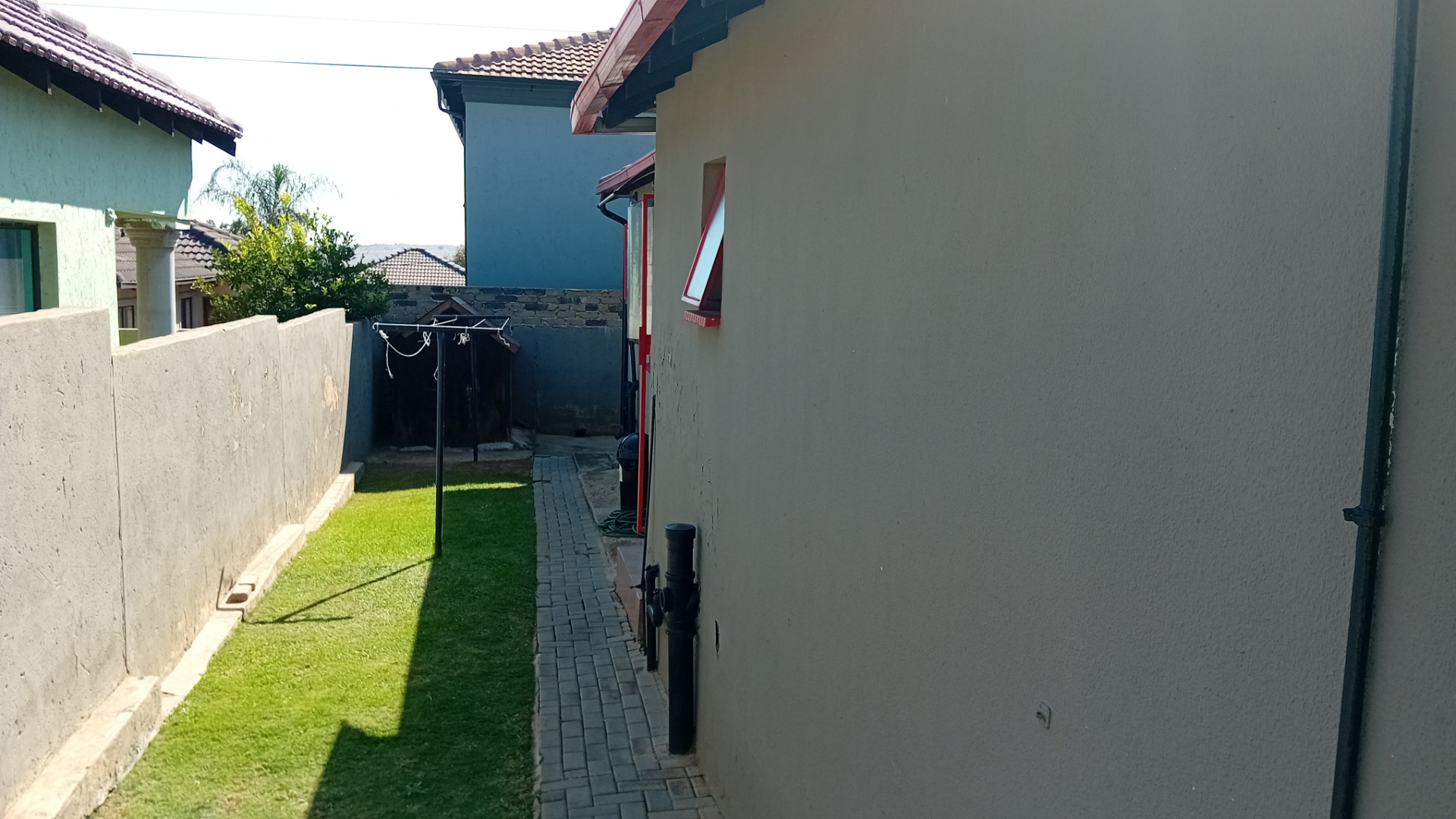 For Sale in Cosmo City 3Bedroom House with Enclosed Lapa, Double